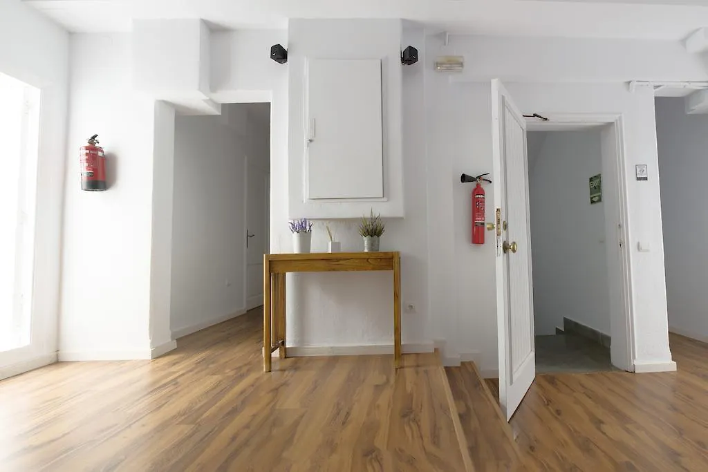 בית הארחה Hostal Ibiza